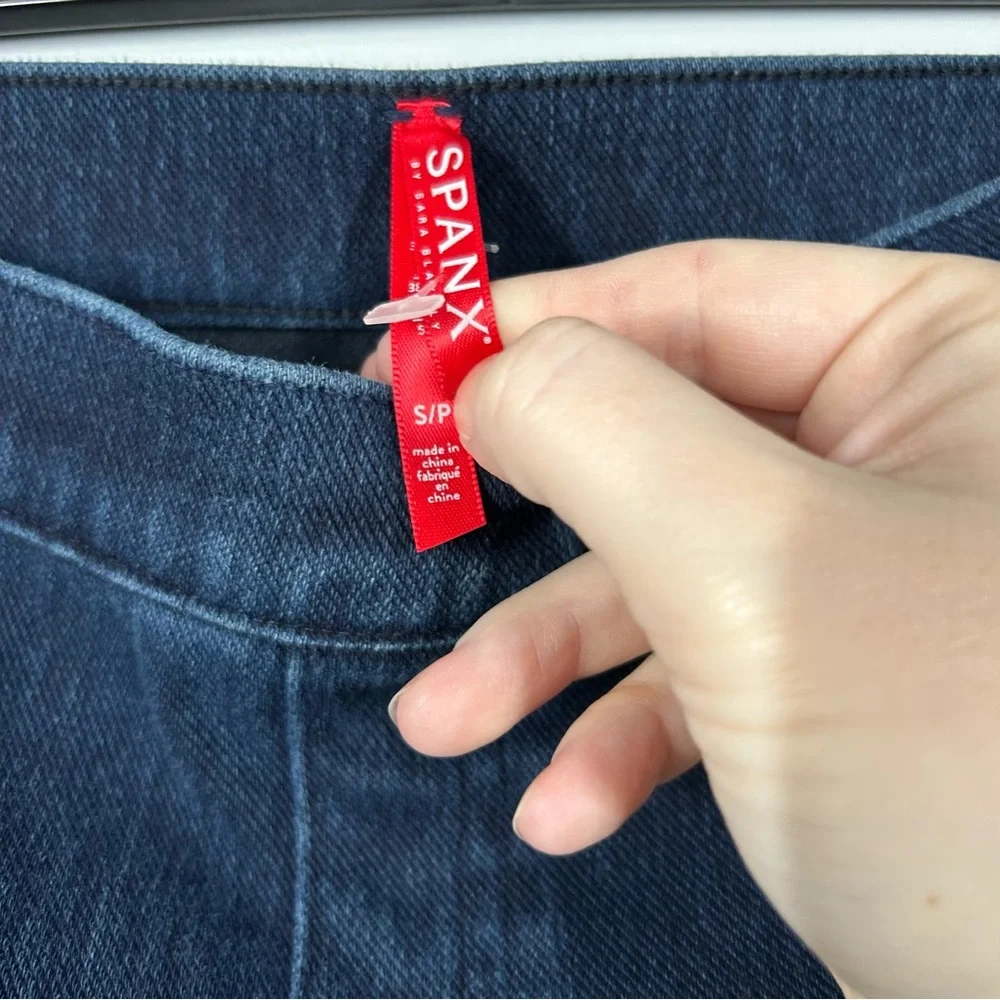 Spanx jeans size small - Picture 2 of 4